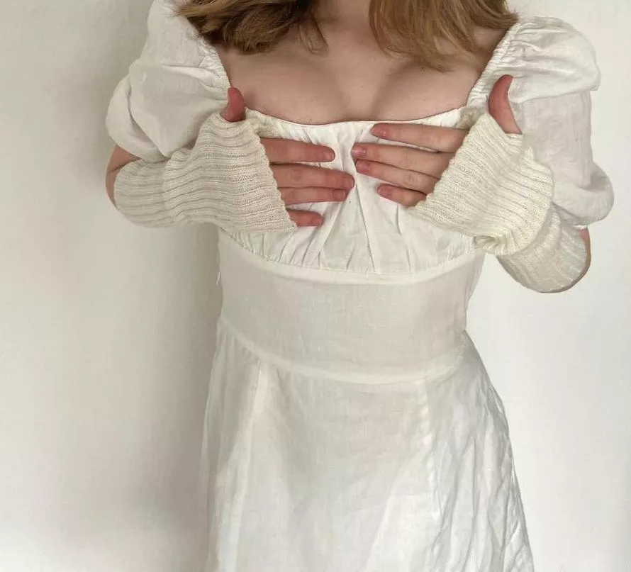 Massage them please ? posted by piafavasz