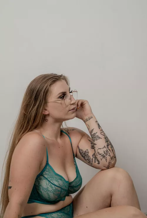 Mom's tits are ready for your warm mouth by Genevieve_Meadow