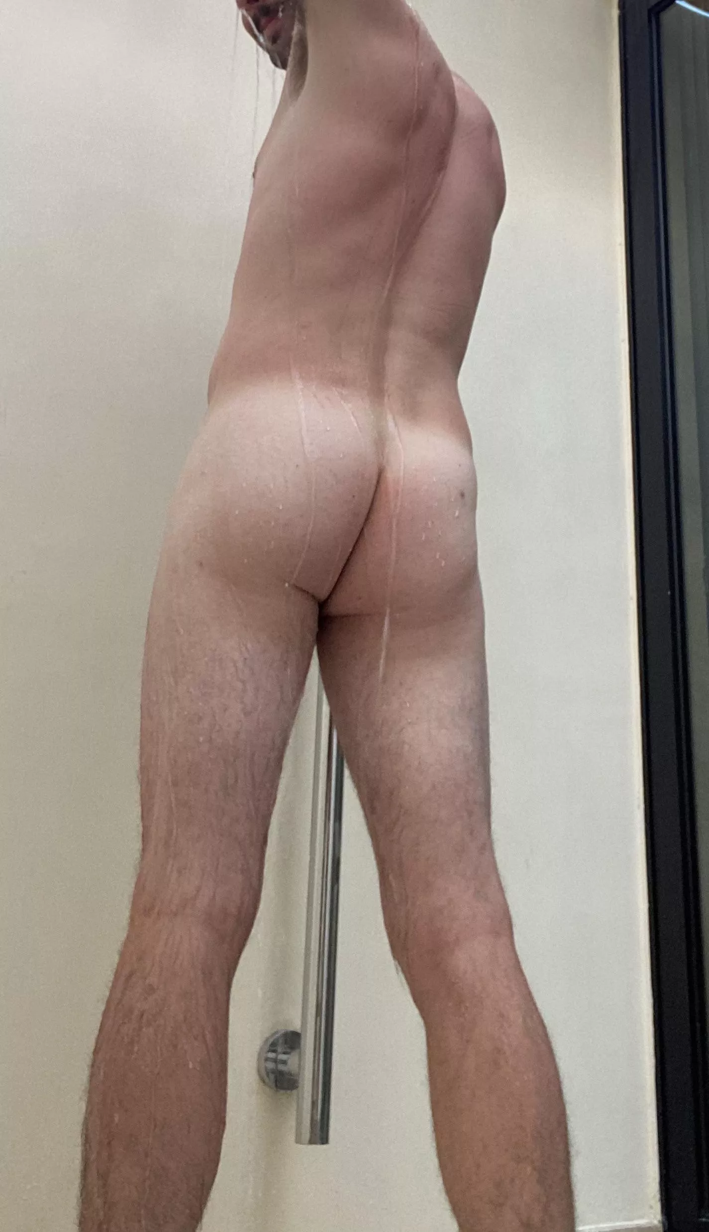 my ass is slippery when wet posted by beardtheredonethat