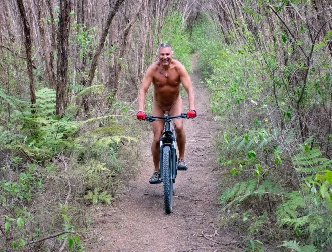 No clothes chaffing for me! by seriouslynarced