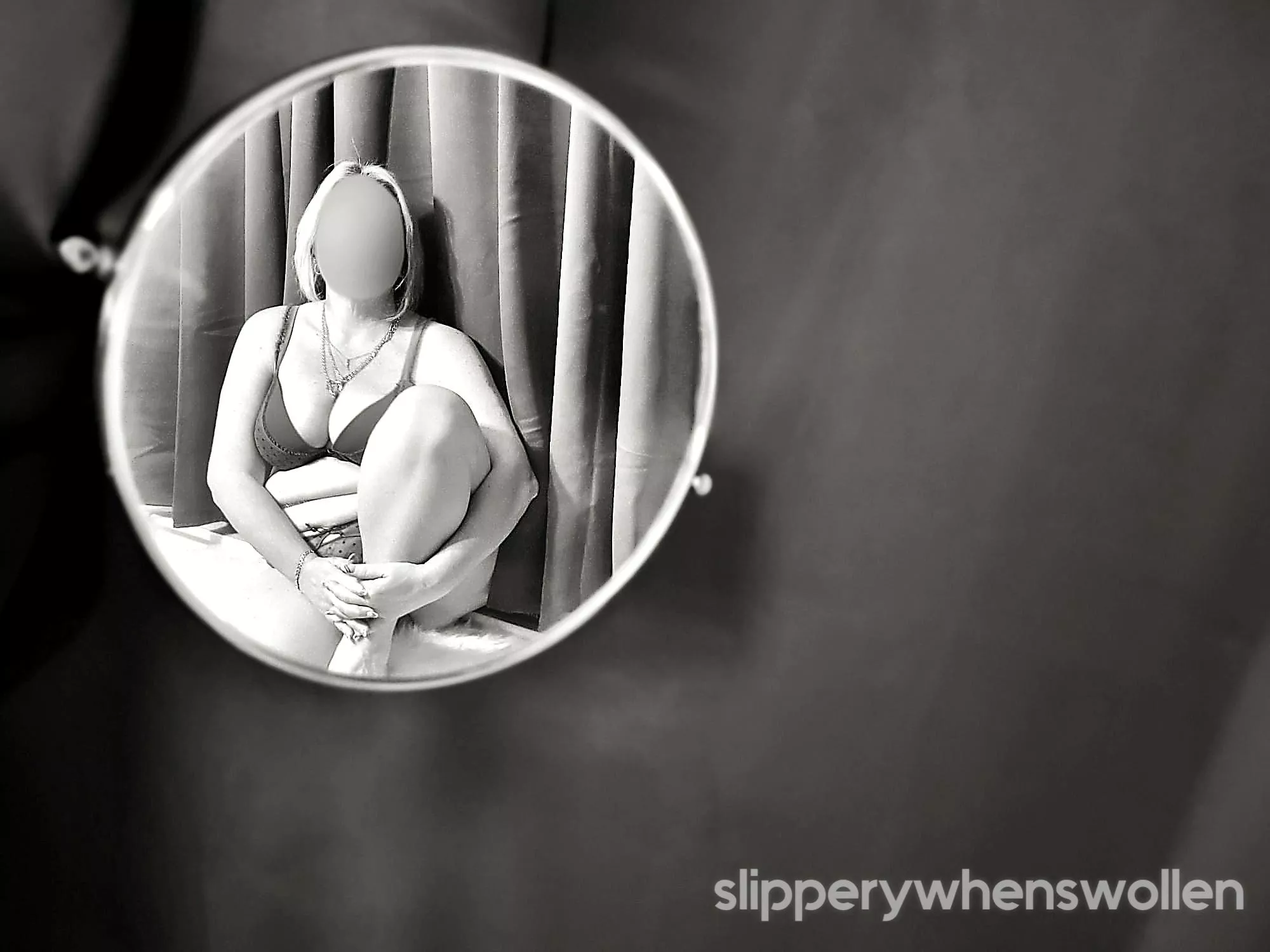 Reflecting. posted by slipperywhenswollen