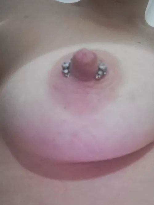 Saturday night nipple 😘 by sexybeach-79