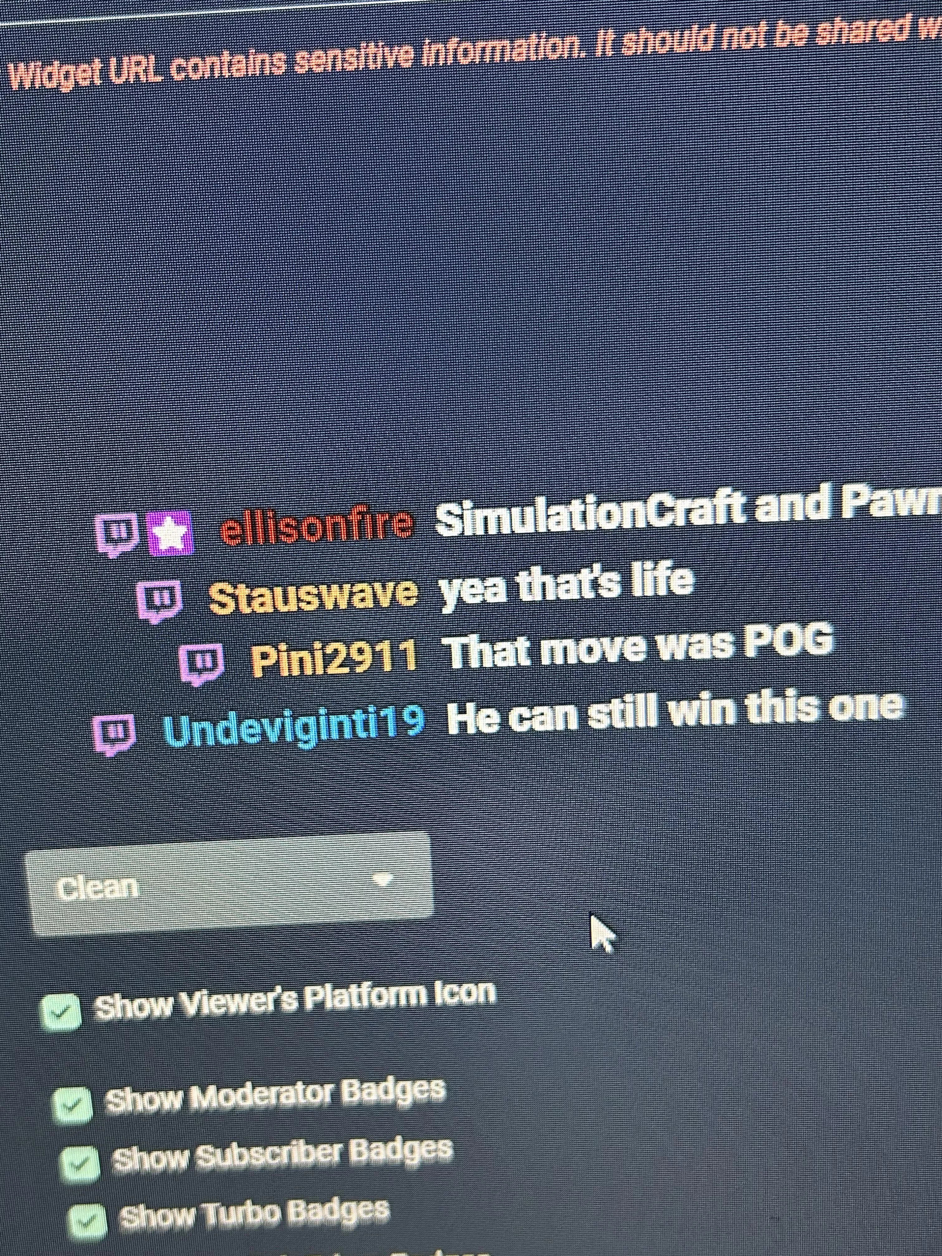 stream labs chat overlay what is the clean theme font posted by MrOreo2002