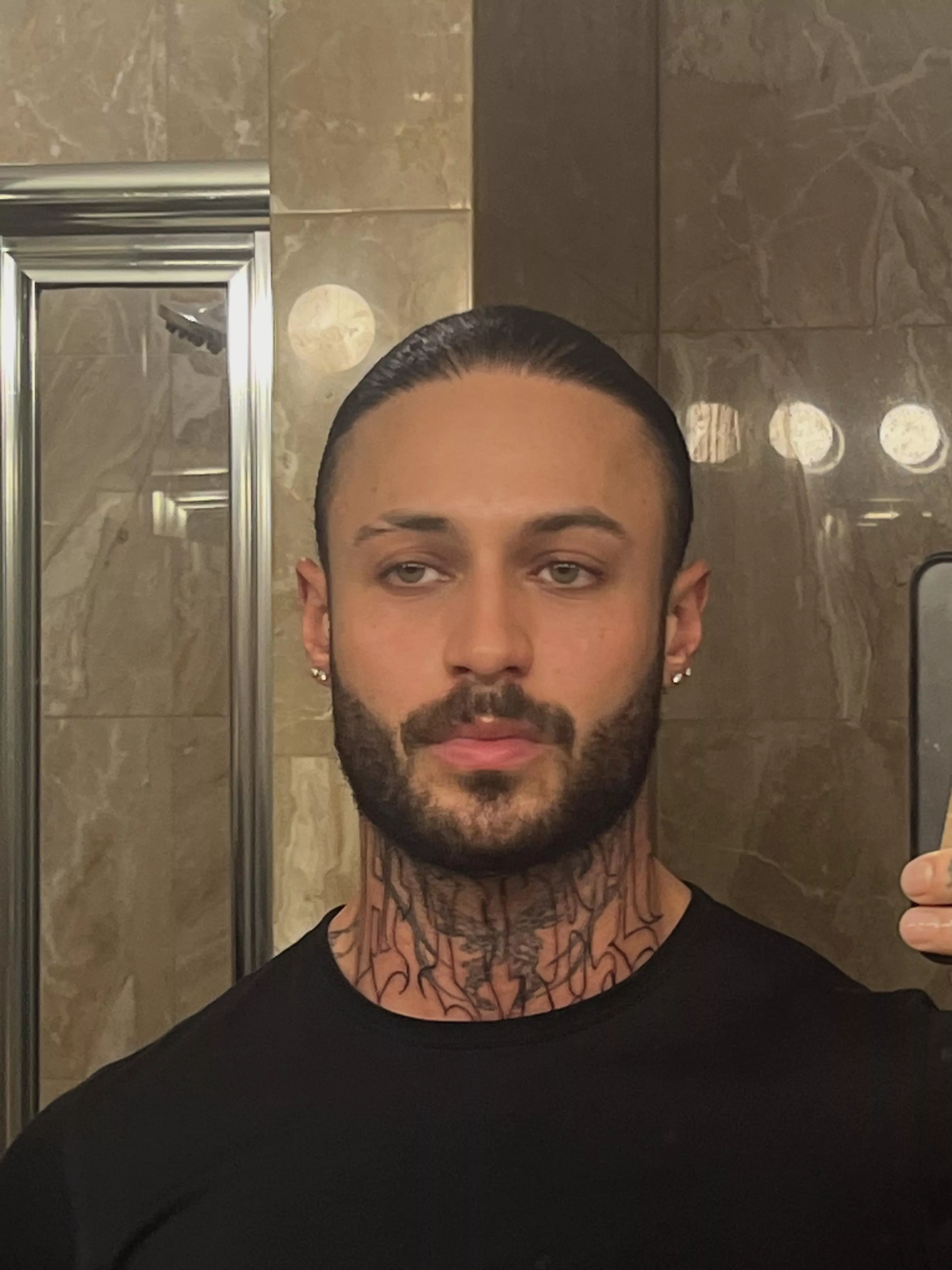 What vibe do I give off? posted by bodiedbycharlie