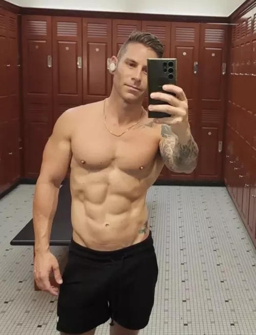 When you get ghosted on the apps so you go to the gym 🥴 by AdAstranauts