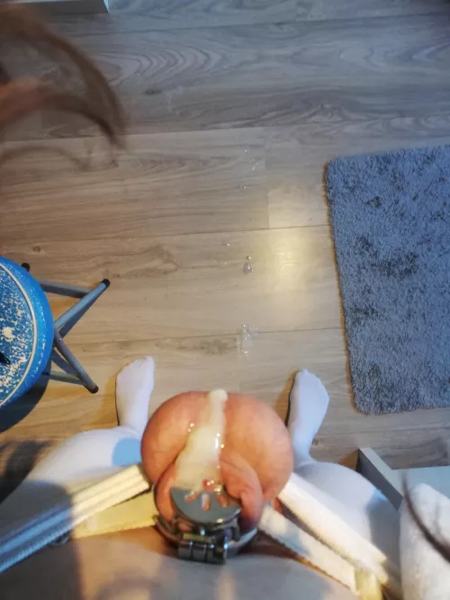 Woepsie made my 1st mess after 12 days locked 🙈🥴 by Femboy_Kim_NL