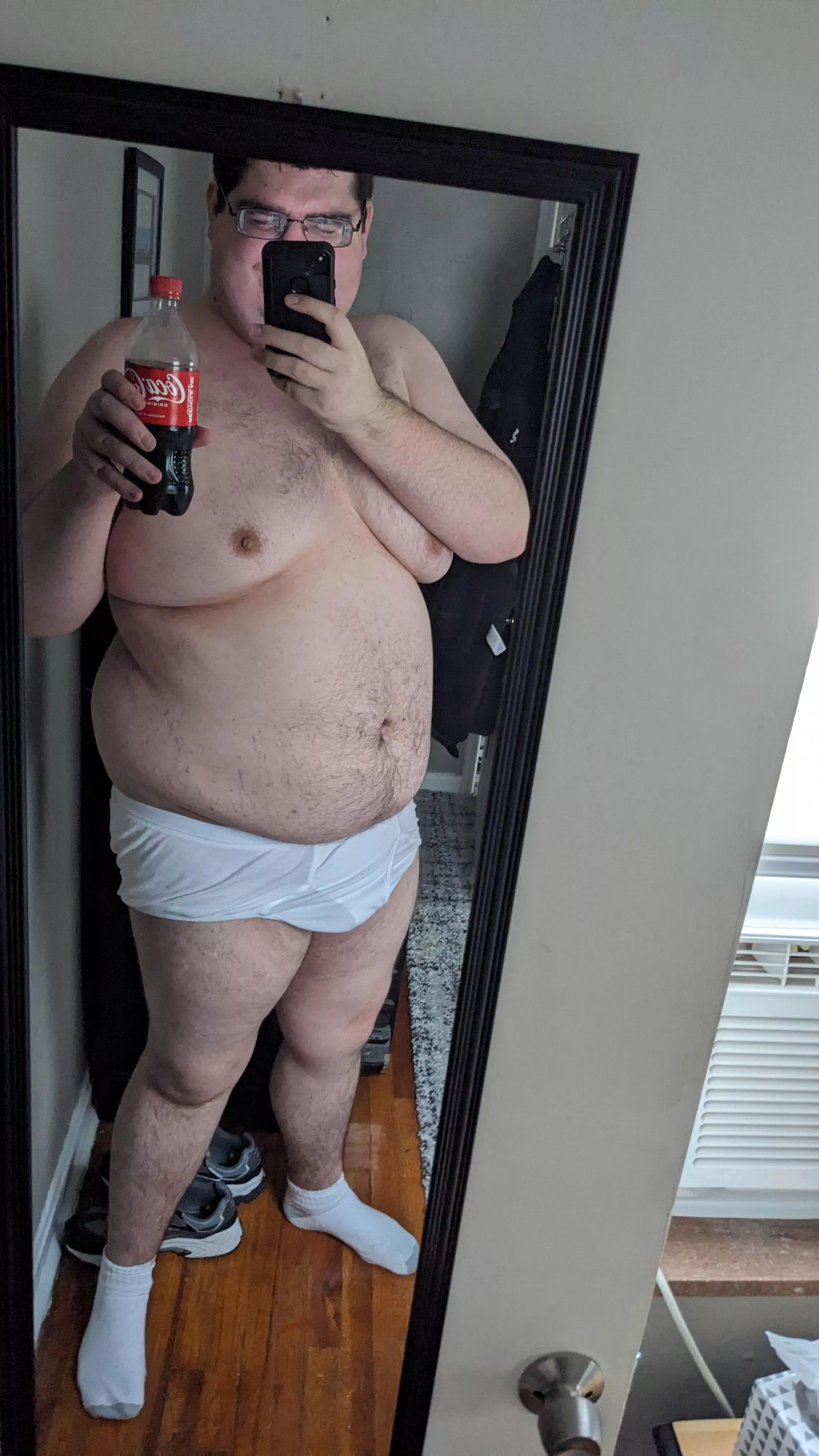 Working on my belly posted by prvtaboo