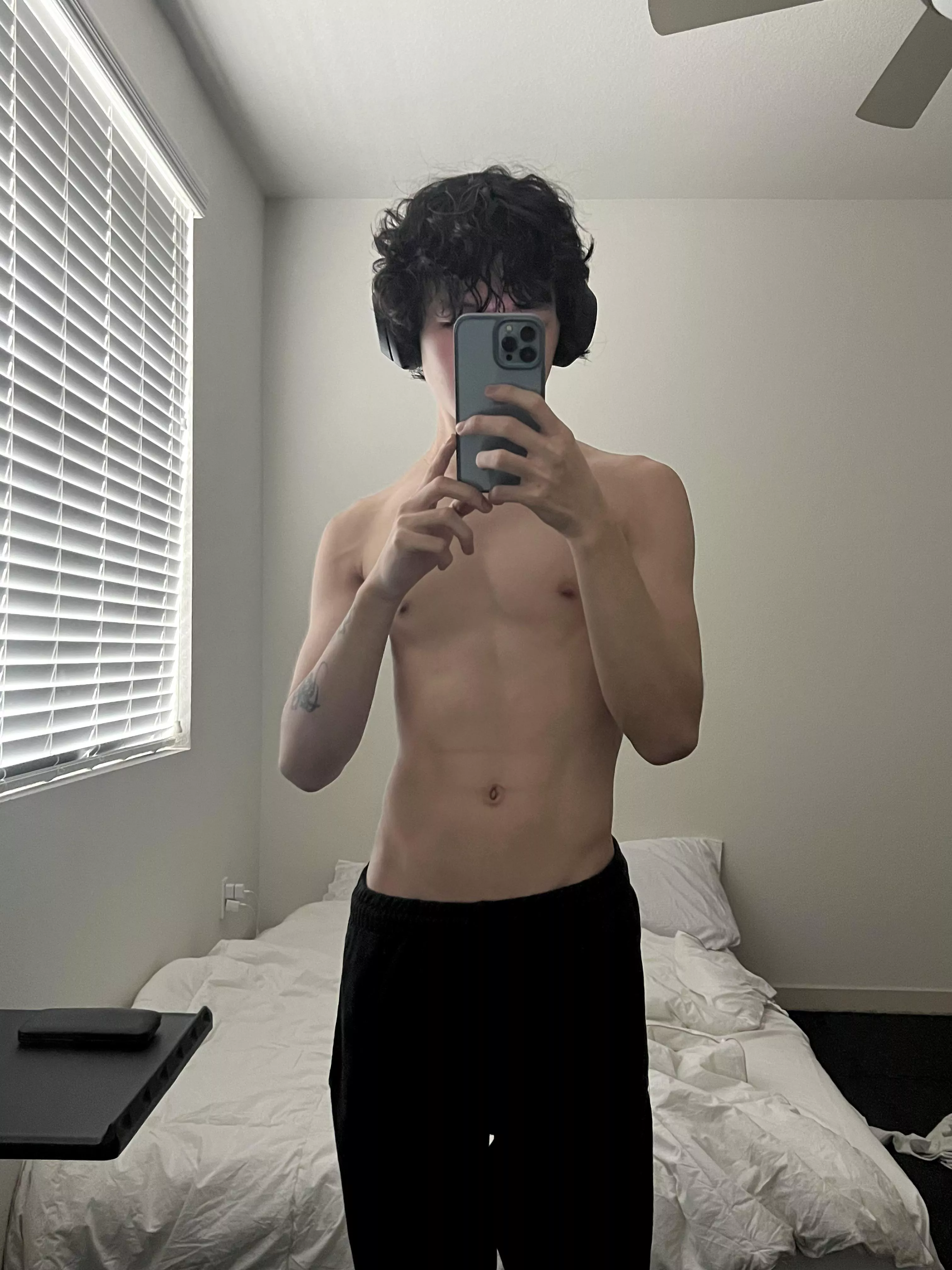 Would you date a Vietnamese guy? (m20) posted by Worried-Outside-4270