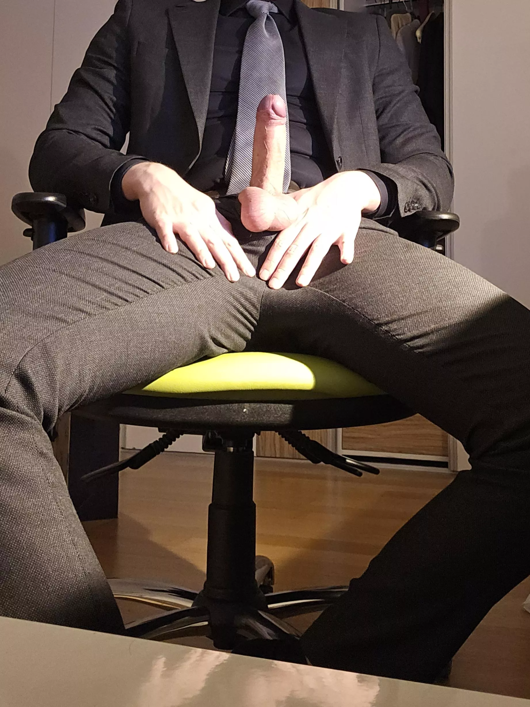 Would you let me fuck you at work posted by uporabnik1234