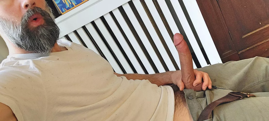 You walk in on me like this: What's your move??? by mnlumberjacker