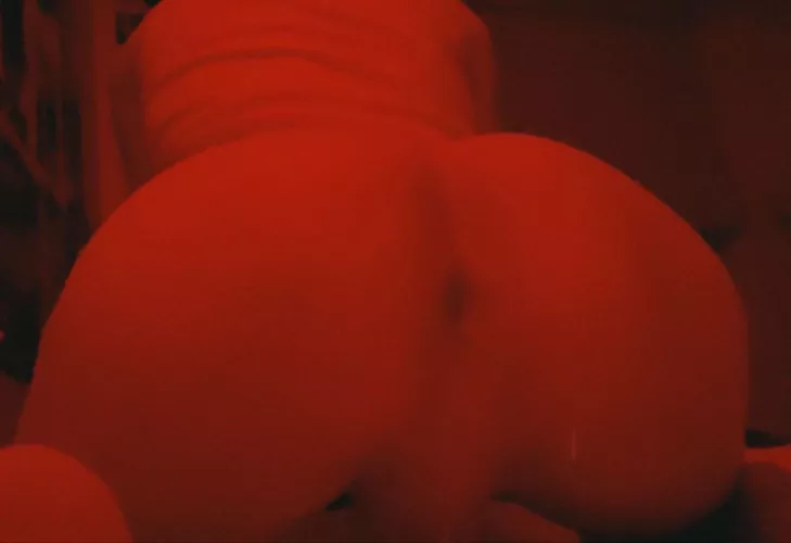 18 tiny femboy looking for muscular & hung daddies to snap. Hmu w age & body pic: br2023xxx by br2023xxx2