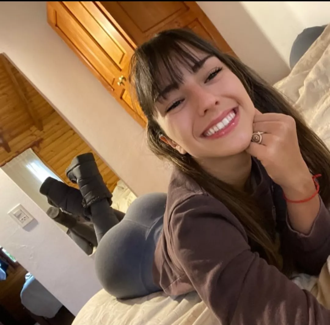 a nice smile goes a long way posted by lestersch