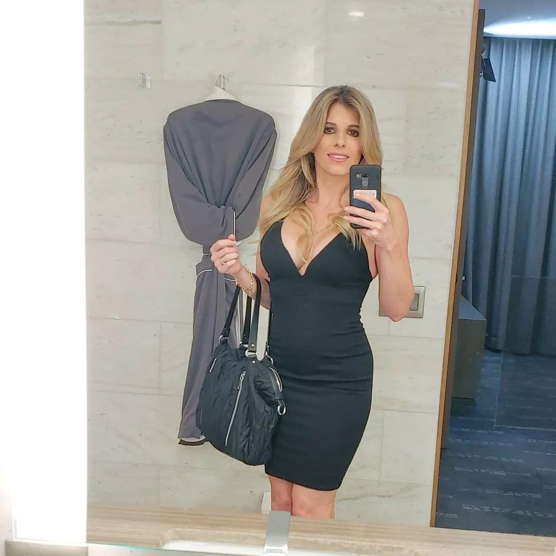 Al dressed up. posted by Ok_Reaction_8141