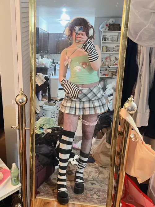 all bundled up!! ❄️☃️🌨️ by beariesandcream