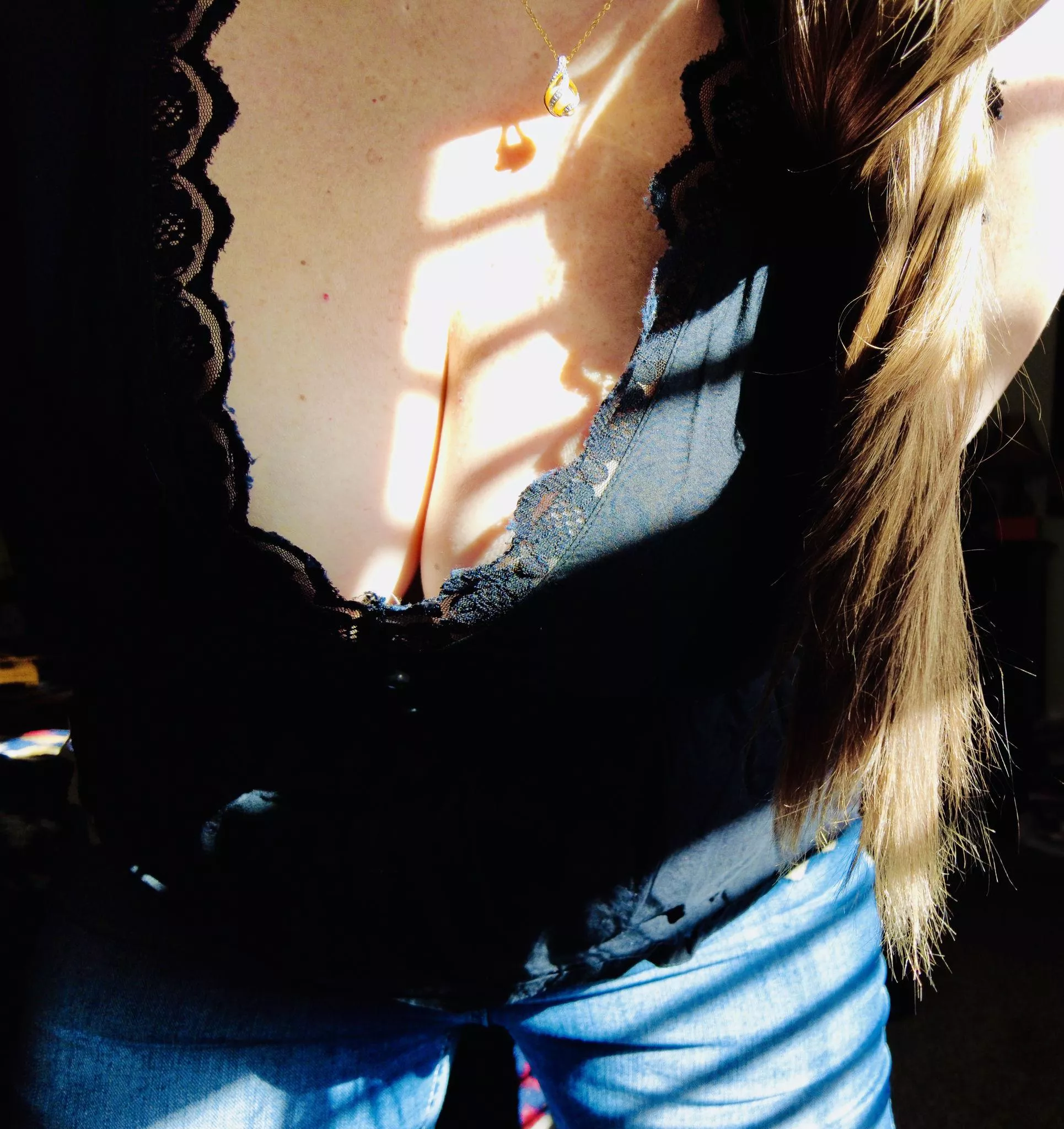Cleavage and sunlight playing nicely together in my outfit today! posted by NatureSiren