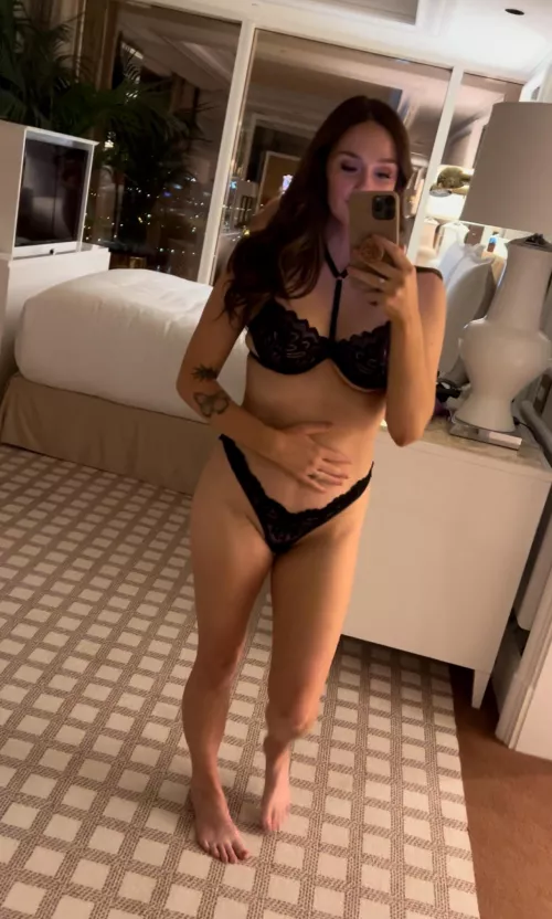 Come to mommy by Senior_Song_1383