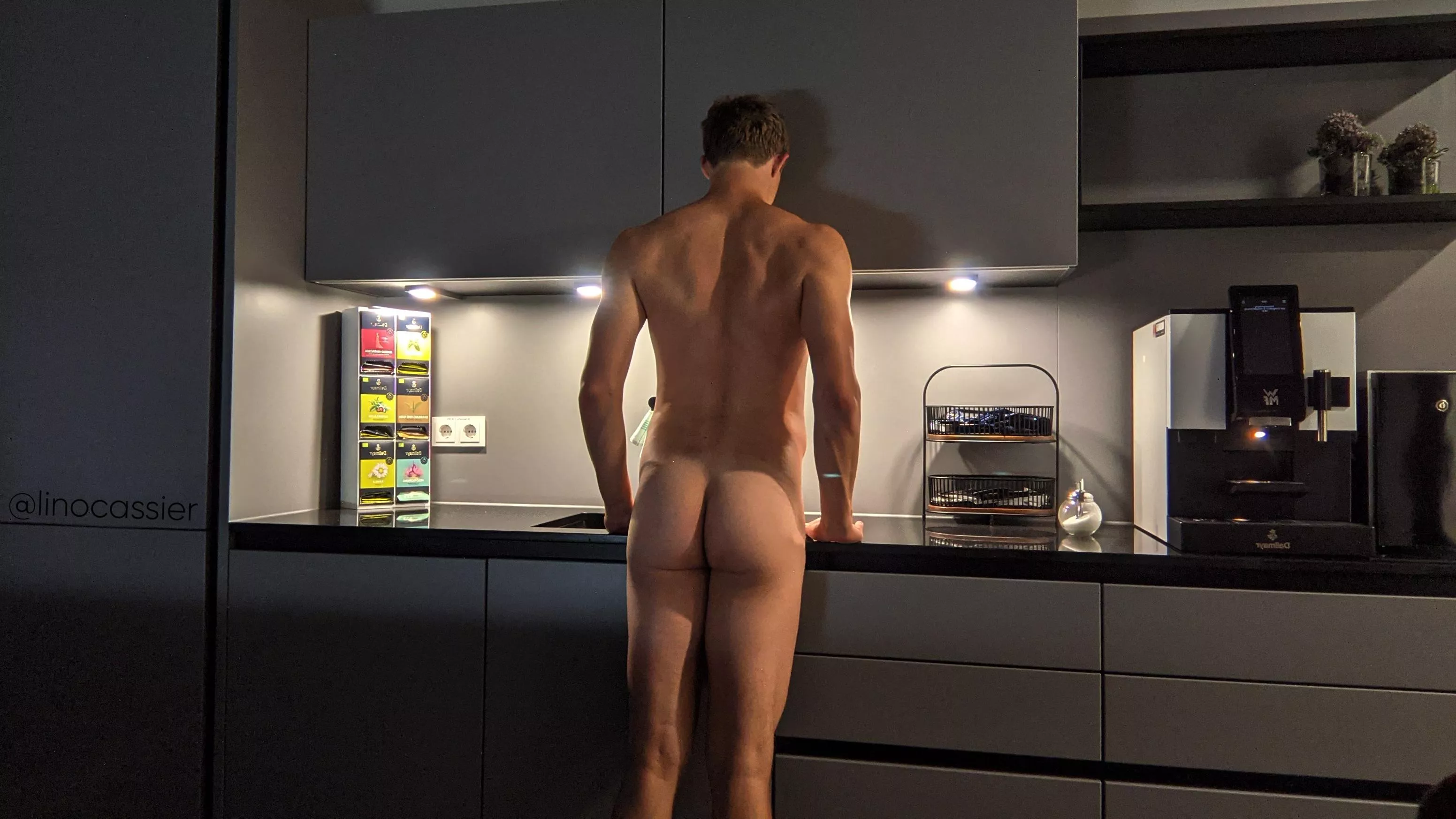 Dick or coffee? posted by Linocassier