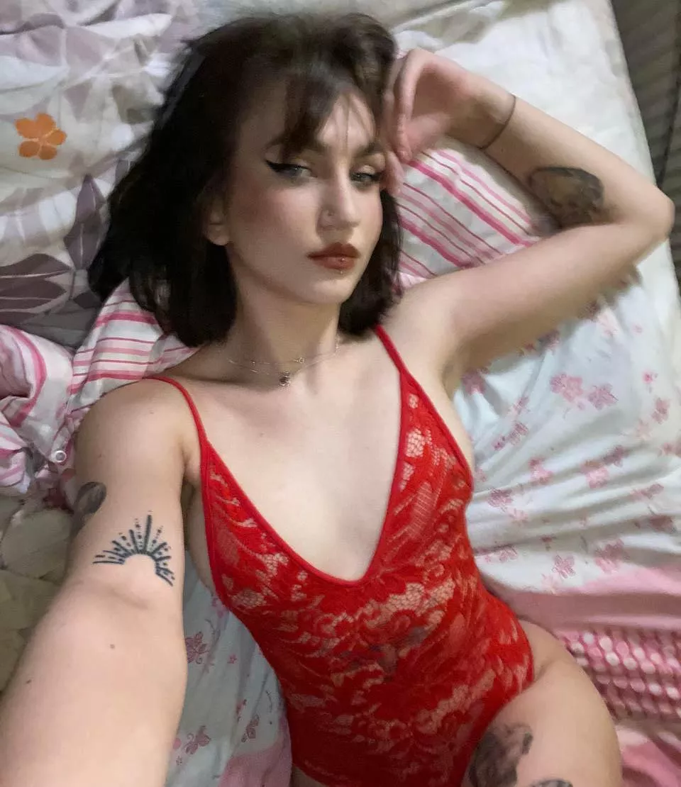 Do real men date girls with invisible boobs ? posted by The_Call_Me_Hanny