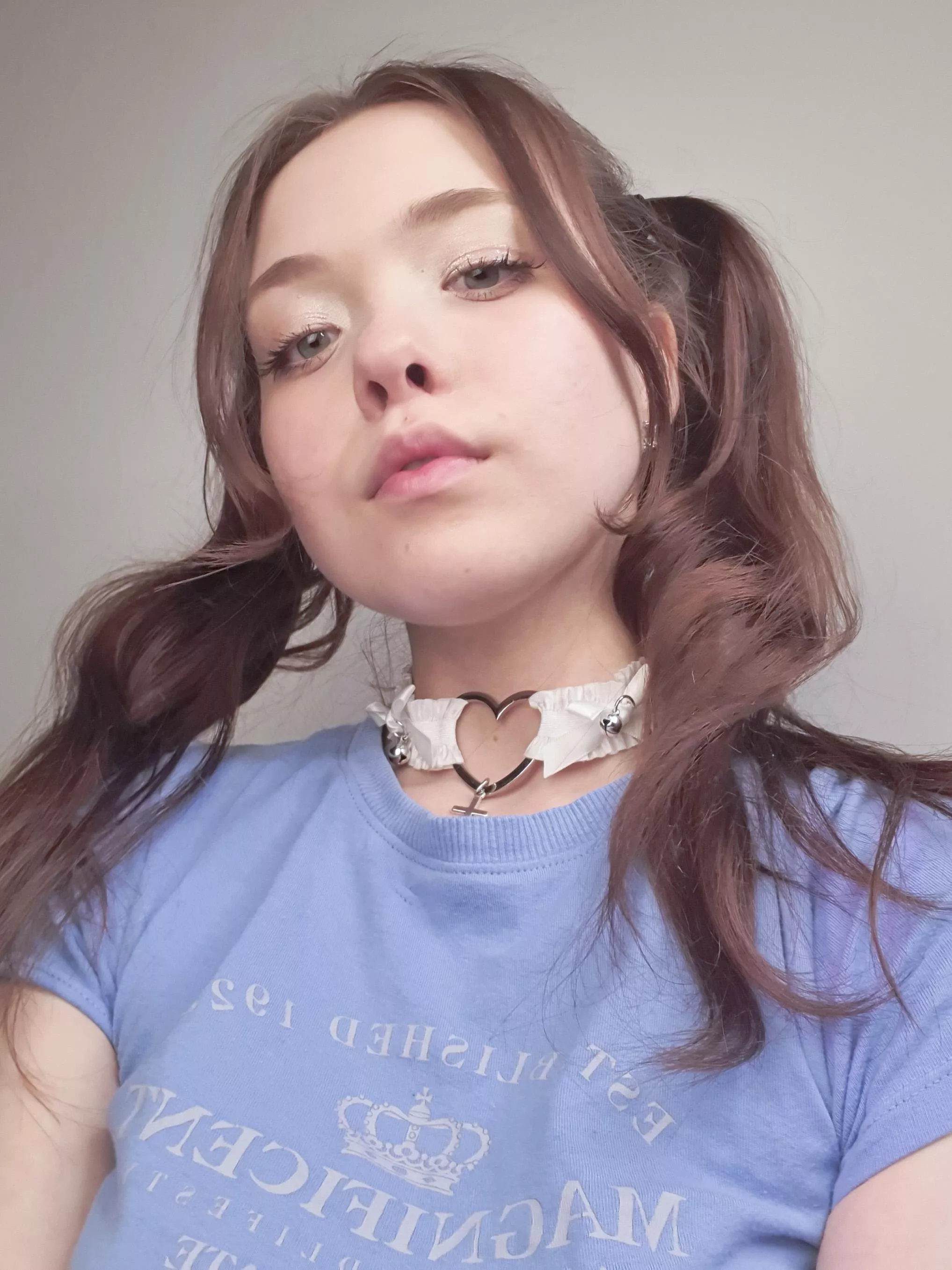 Do you have a leash for me, daddy? posted by swepiii