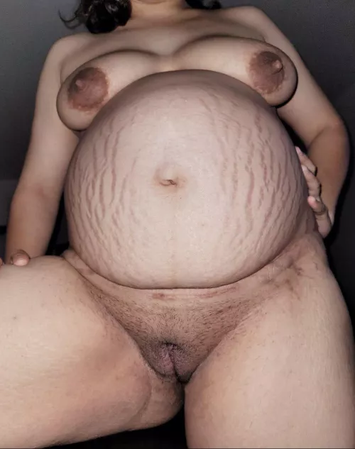 Do you like this view or me ? by Living-Locksmith3802