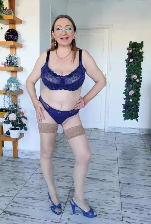 F58, I love stockings and high heels shoes by mariaoldvip