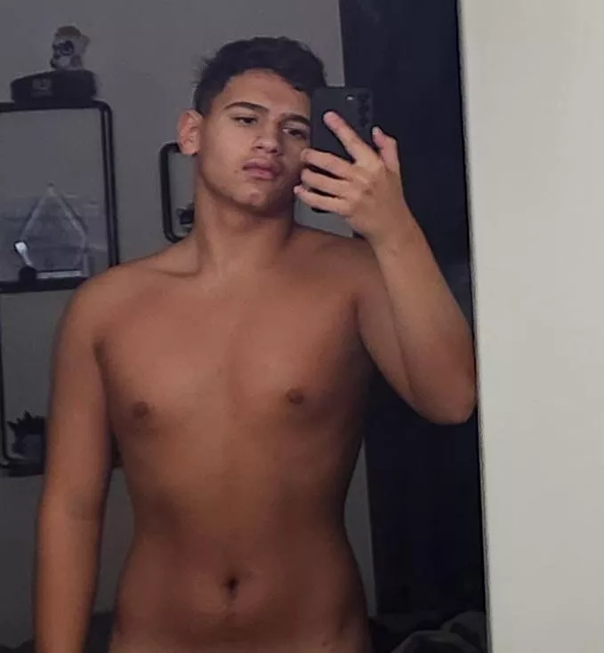 Has gym been paying off? posted by throwawaygayqna