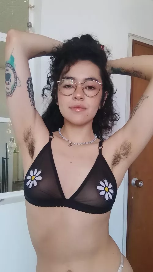 How can I tell a guy I want him to sniff my hairy pits? by Party_Babez