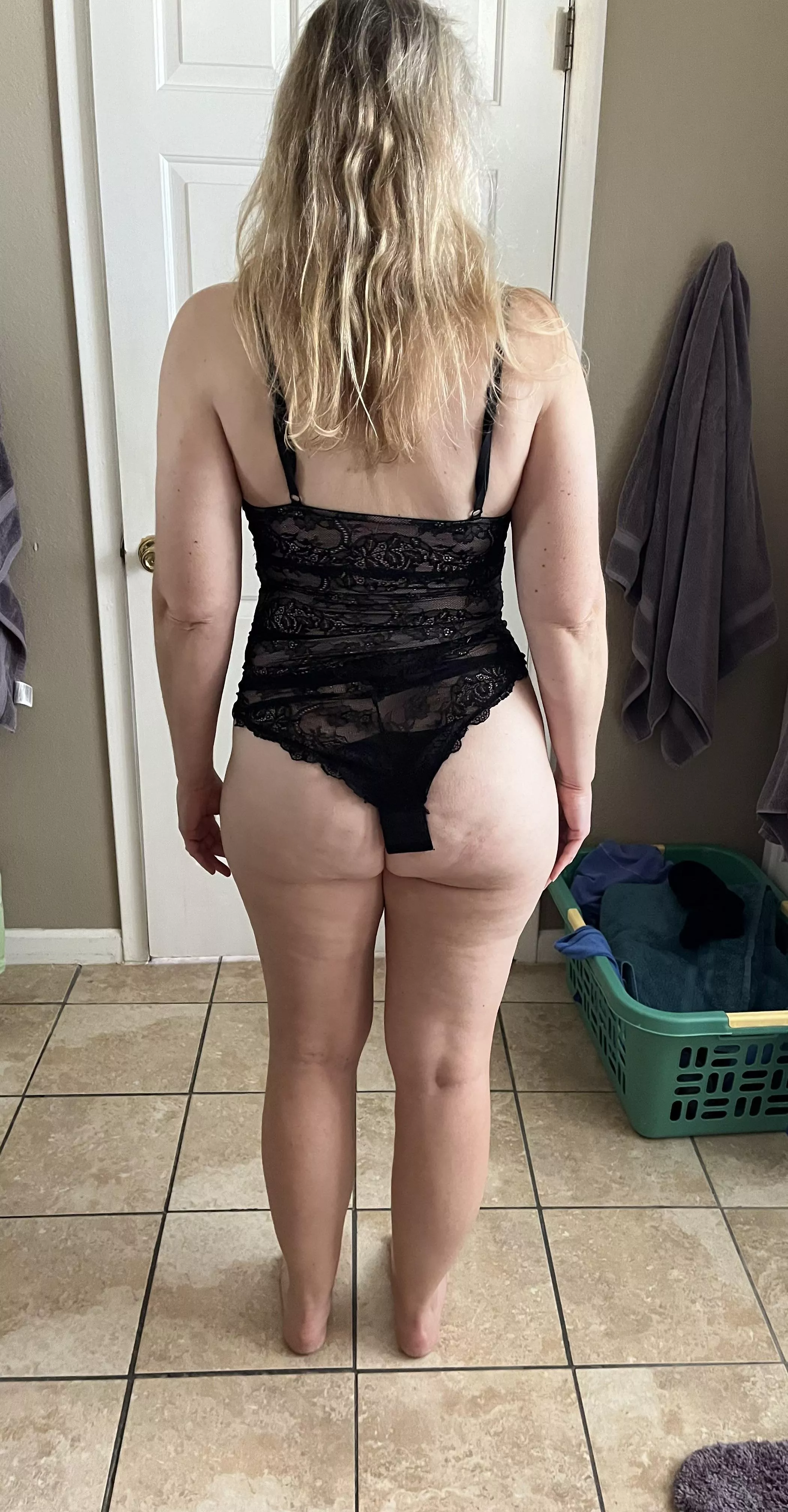 I woke up double-extra-frisky this morning and started the day off RIGHT…I sincerely hope you did, too ;) posted by Fox_in_Soxxx