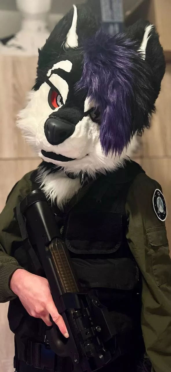 Imagine if there would've been an actual race of Anthros in Stargate SG-1/SGA or any other classic SciFi show from back in the day... Welp, I guess I must be the 'race' then! posted by LordLightsaber621