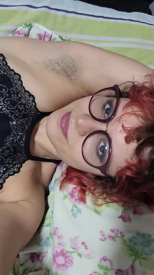 Letting it grow for the first time in months. I think it's cute by kim-impossiblex3