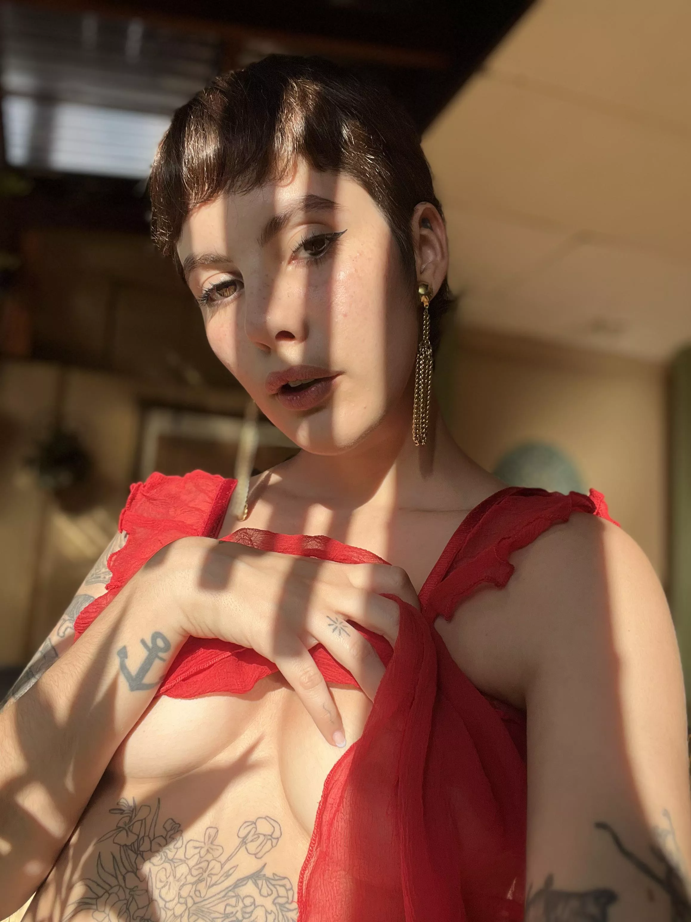 long earrings go so well with short hair 🤍 also with pretty tits hehe posted by hellosofi