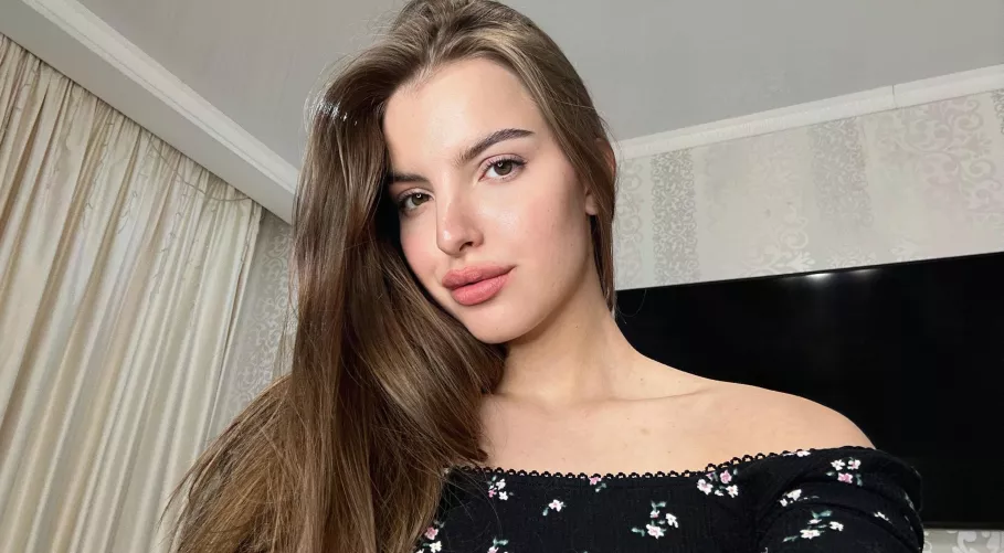 Looking for a real daddy that I can spoil! Bonus points if you’re submissive! by elusss