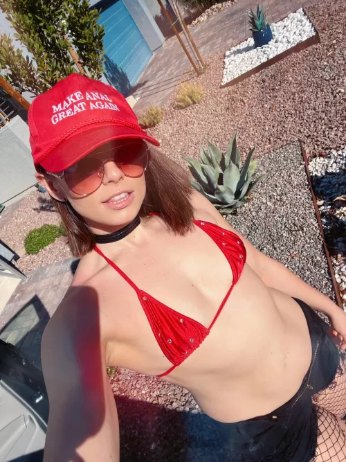 Love your hat… oh wait by Gooneruk69