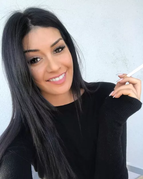 Lovely smile ☺️ by Overall_Medicine9686