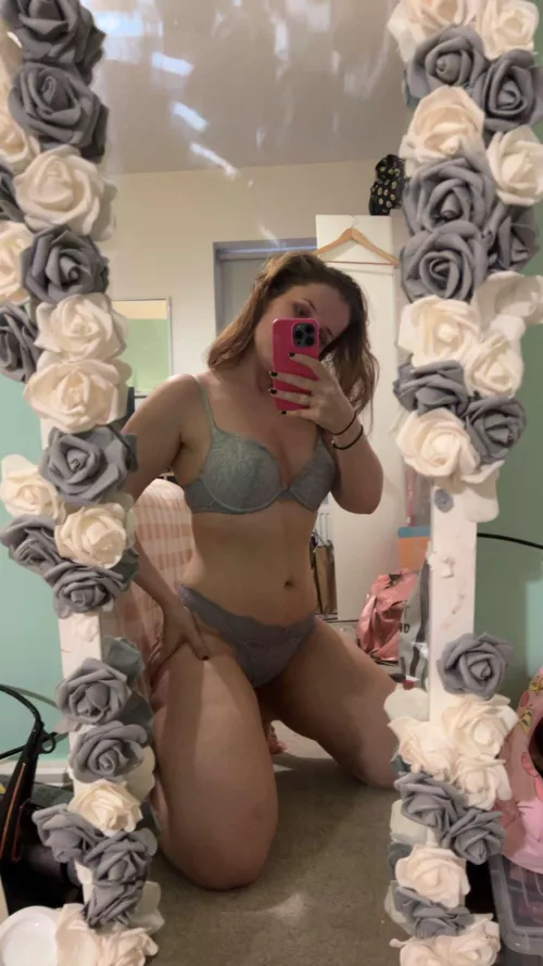 New here, hello all 😜 by lilymai1993