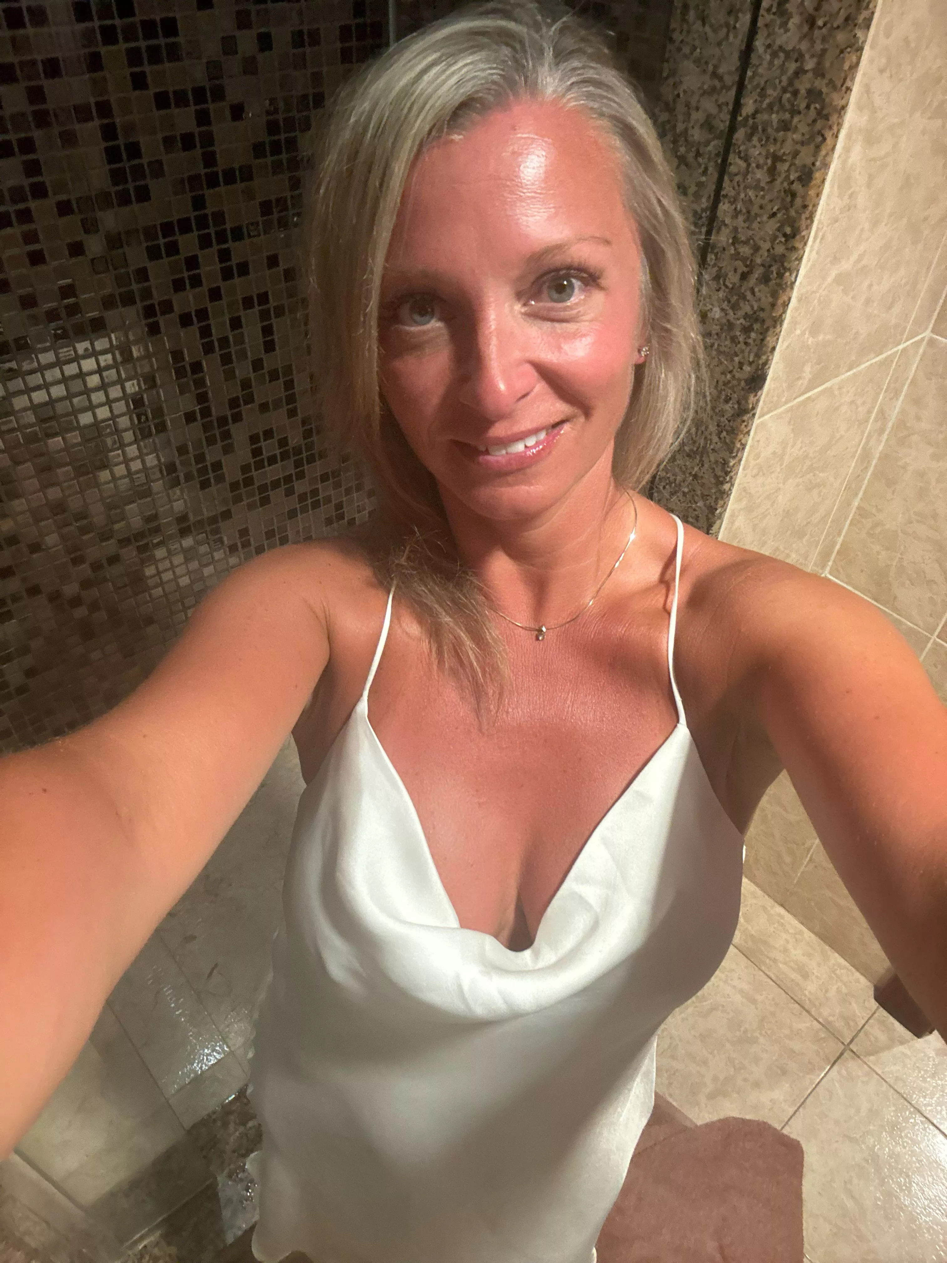 Night out posted by Maria4700774404