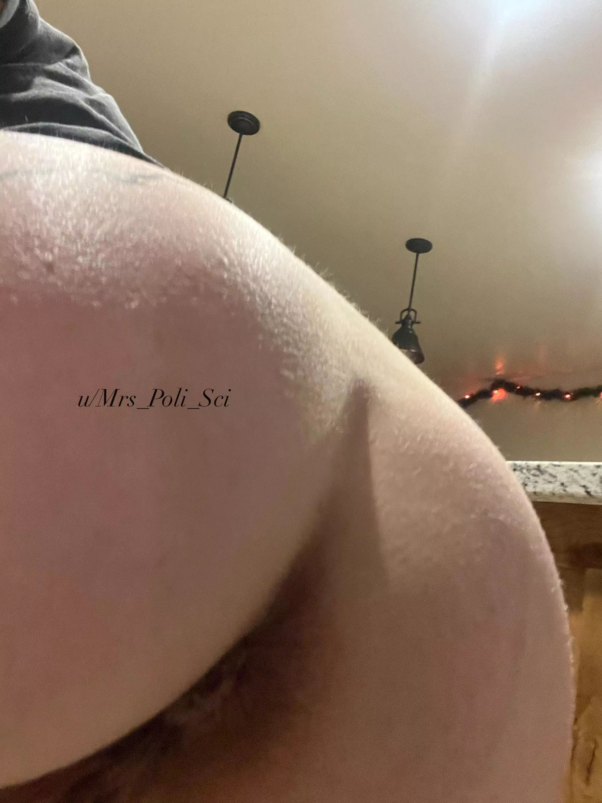 Scratch n sniff posted by Mrs_Poli_Sci