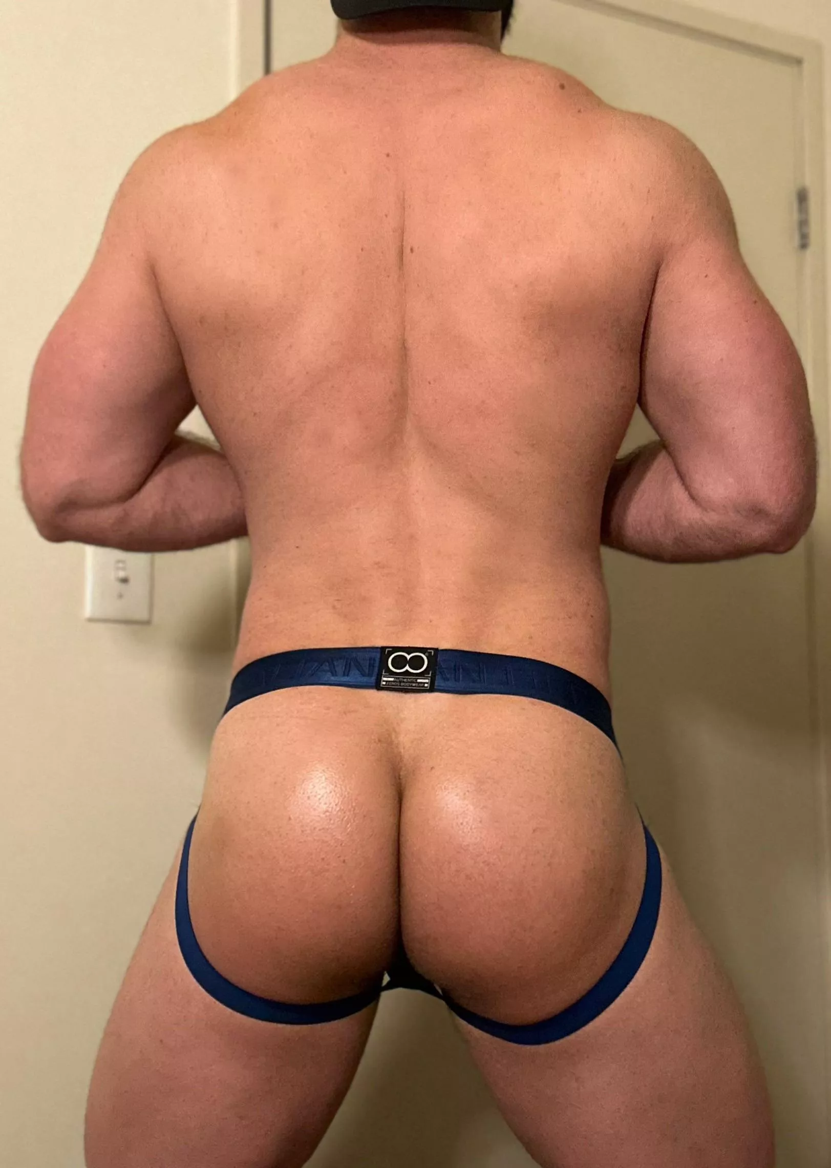Something about being in a jock makes me so fucking horny posted by dudeThatLifts