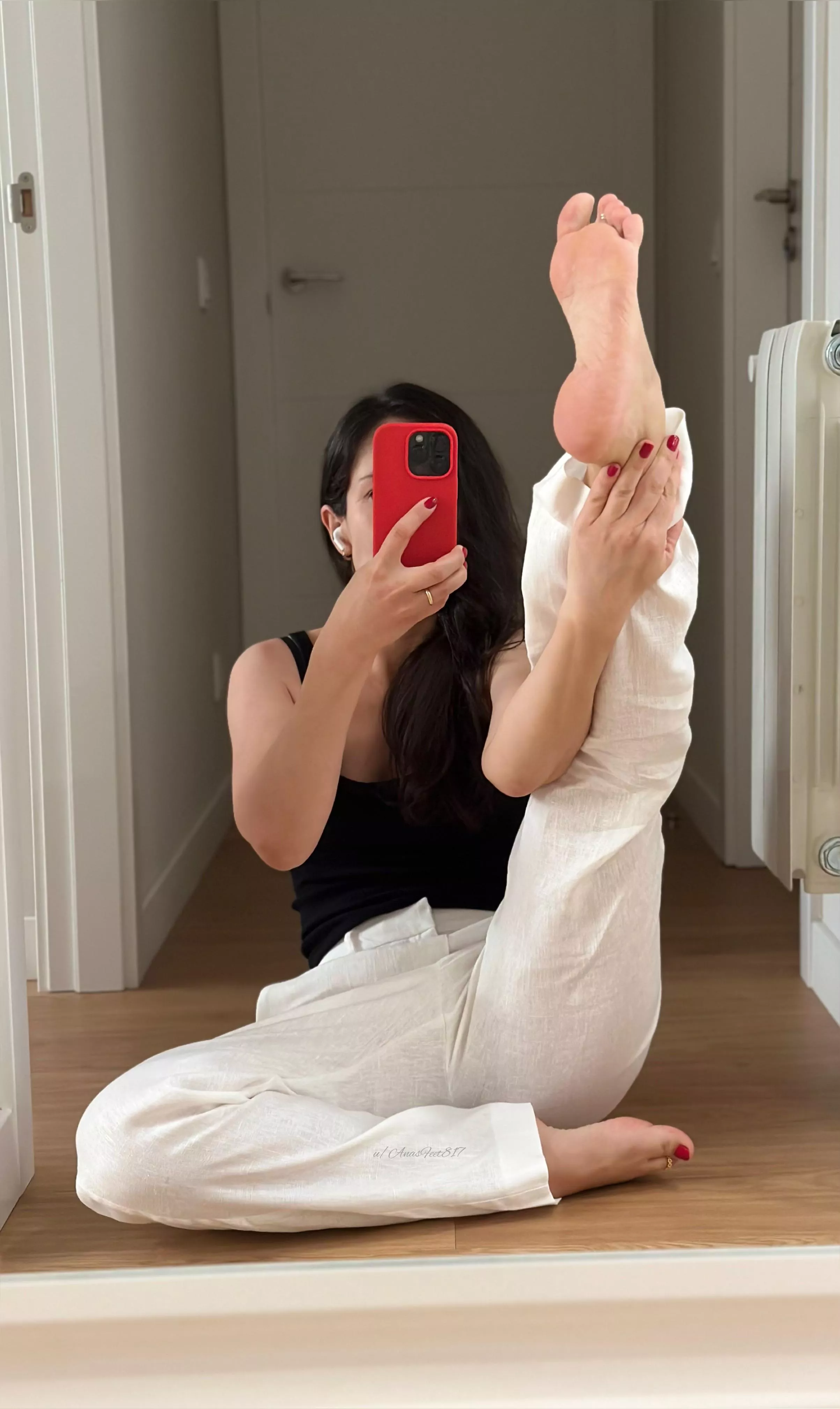 Sunday is for sole worship posted by AnasFeet817