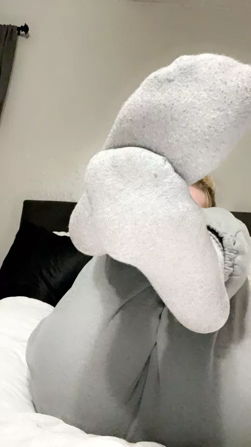 Use your teeth to get to the goods by Apriloxox