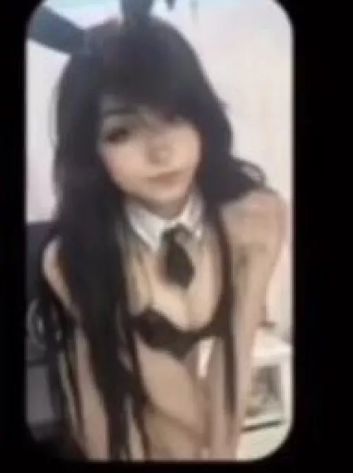 Who is the girl here? by D3rpyPug_10