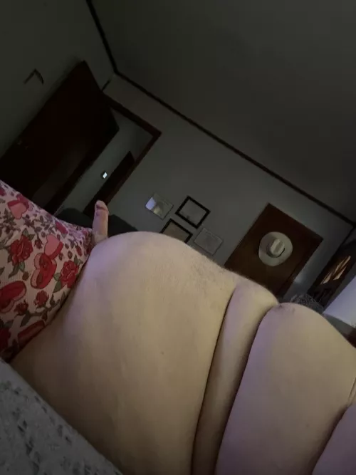 Would you fuck me? by Comprehensive_Quit75