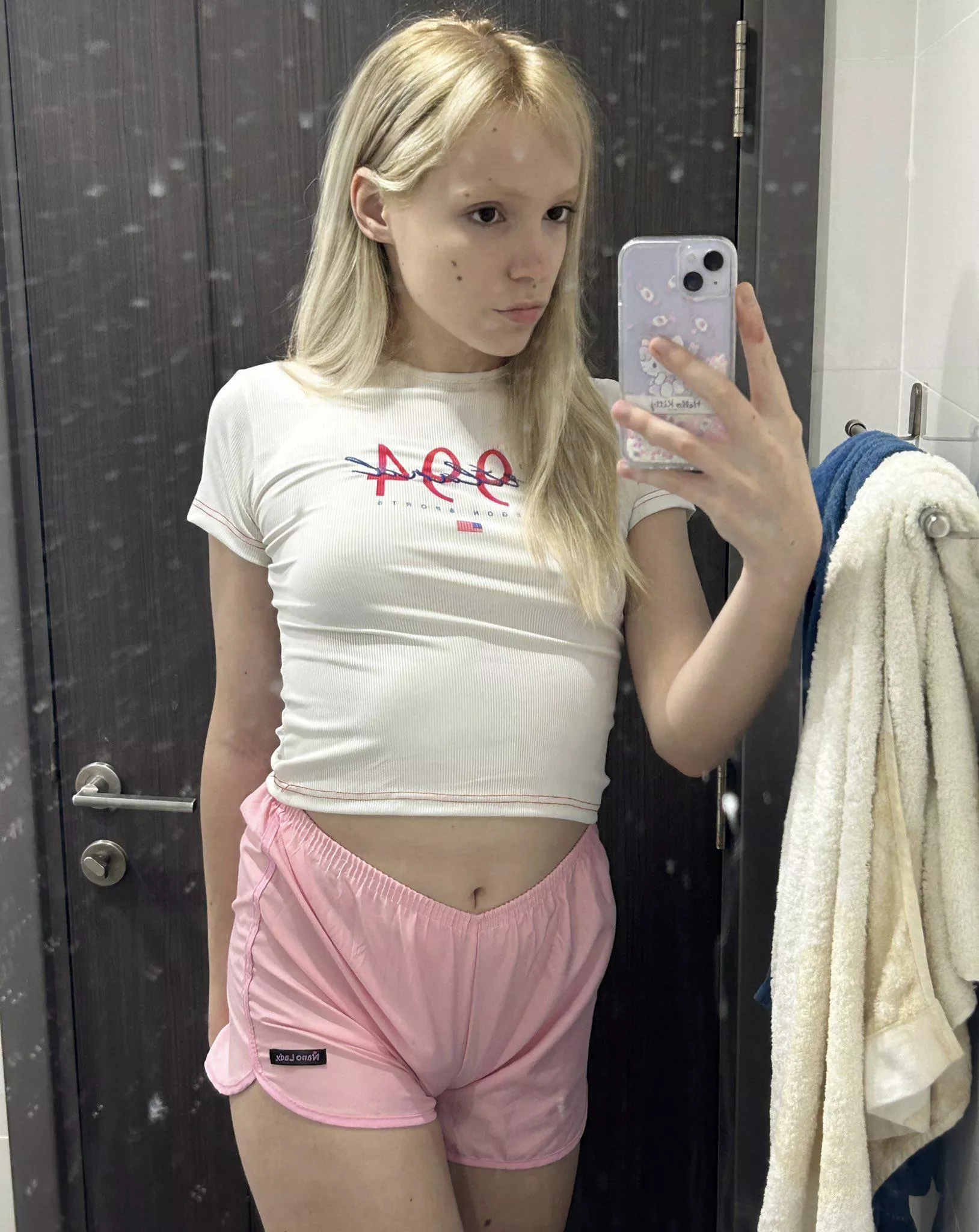 You came over to fuck but find out I’ve got a cock… what do you do? posted by azraelazvameth