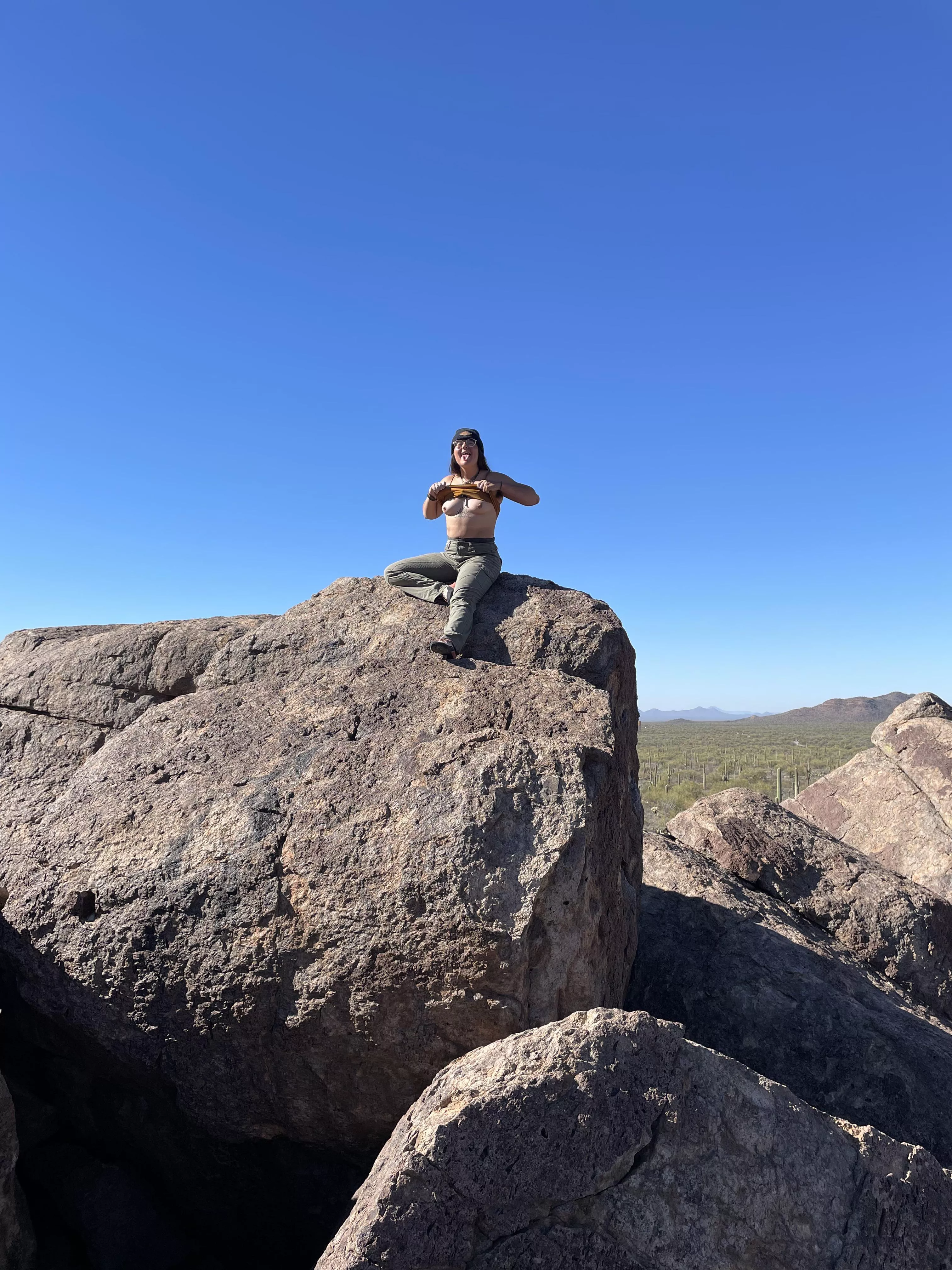 1 send = 1 flash posted by justanotherdirtbag78