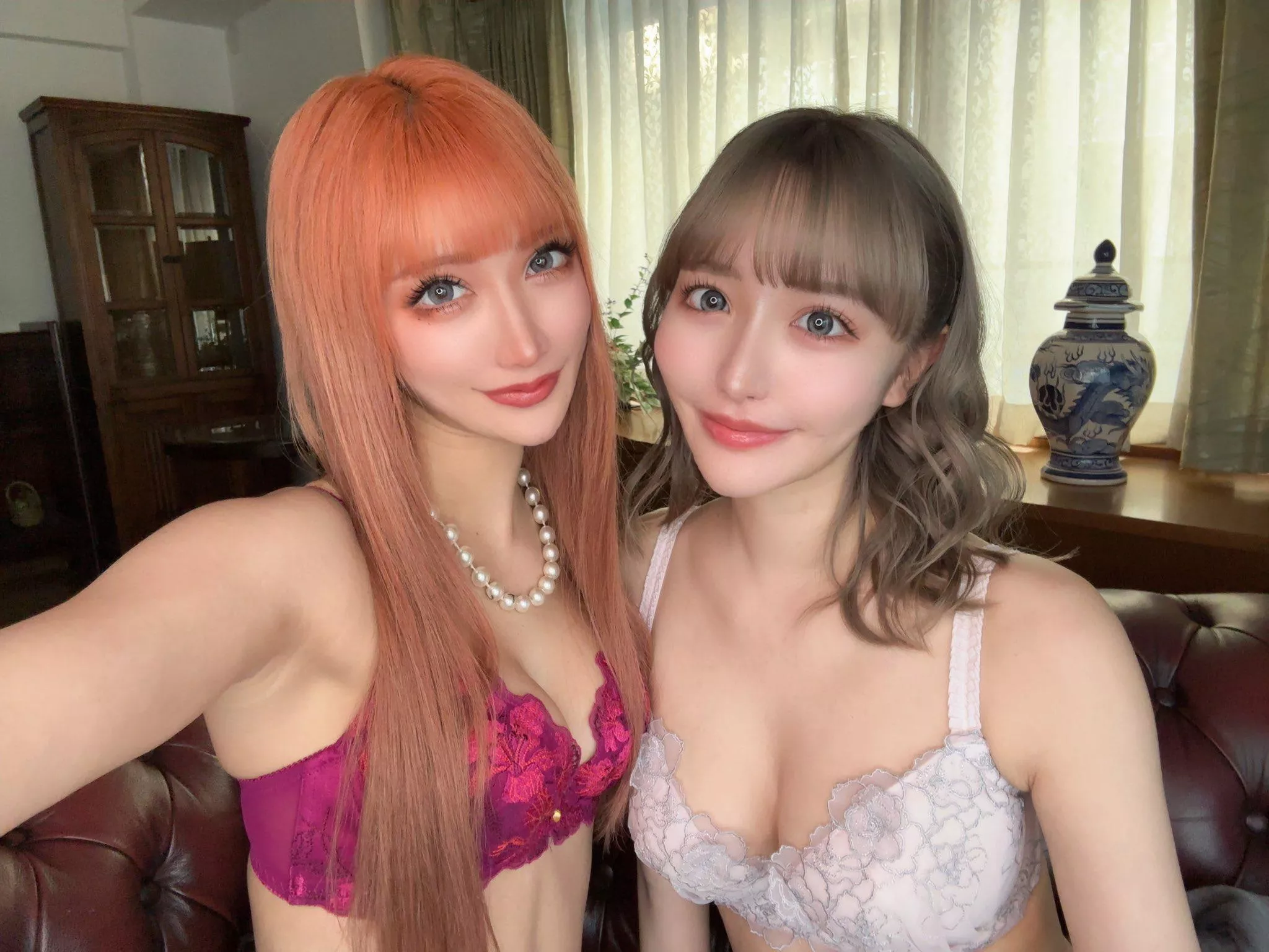 Aika and Sarina posted by aqDR7C67_1