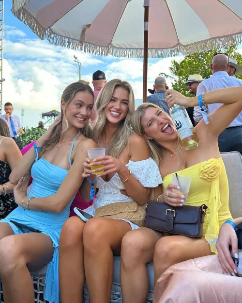 At The Races by juanathanluis