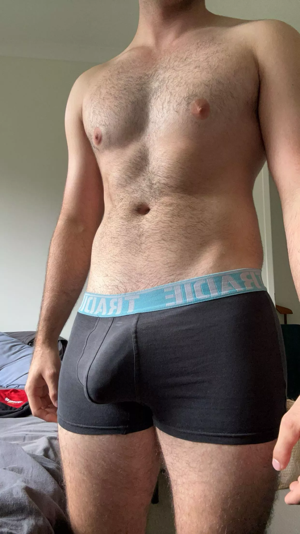Cheeky bulge posted by Open_Comedian6572