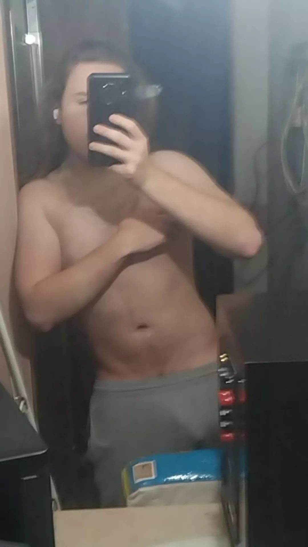 Cluttered room, but a nice print posted by throwaway3947213