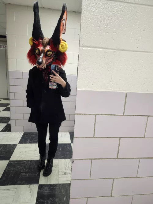 Do i look good? by Lemon-Concentrate