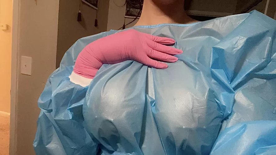 Exposed at the hospital by Autumnlovess_